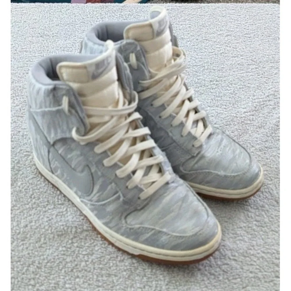 Nike Dunk Sky Hi Hidden Wedge Women's 7 Gray Sail Silver 585560-101